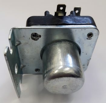 Käynnistyksen solenoidi - Image 2